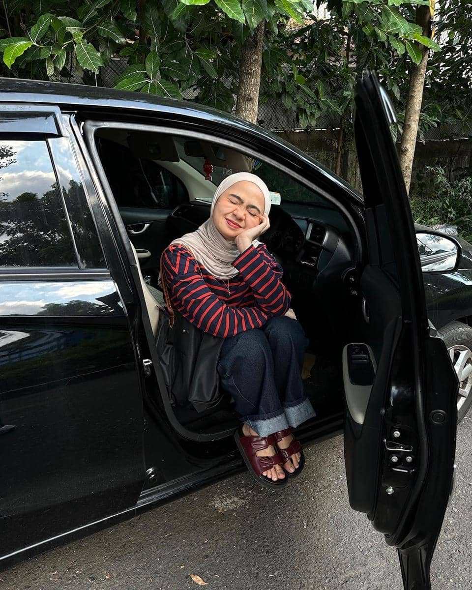 Potret Maryam Nurul, kreator Instagram dengan nama pengguna @maryamnurul, dalam unggahan media sosial.