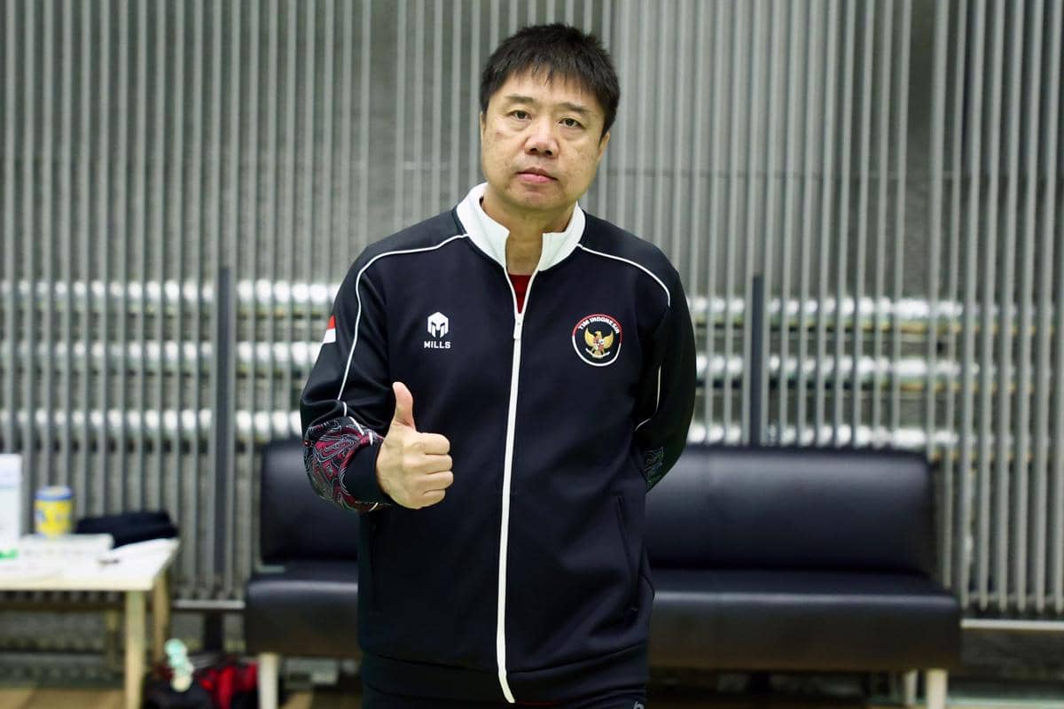 Pelatih ganda putra, Antonius Budi Ariantho, dalam sesi TC jelang Asian Games 2026 di Jepang (dok.PP PBSI)