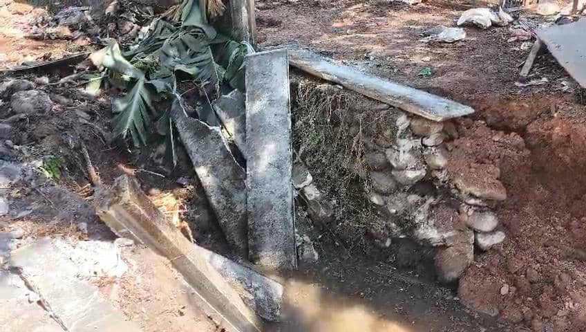 Lokasi pekerja tewas tertimpa tembok di Gowa, Sulawesi Selatan, Senin (14/9/2026). Dok. Polresta Gowa