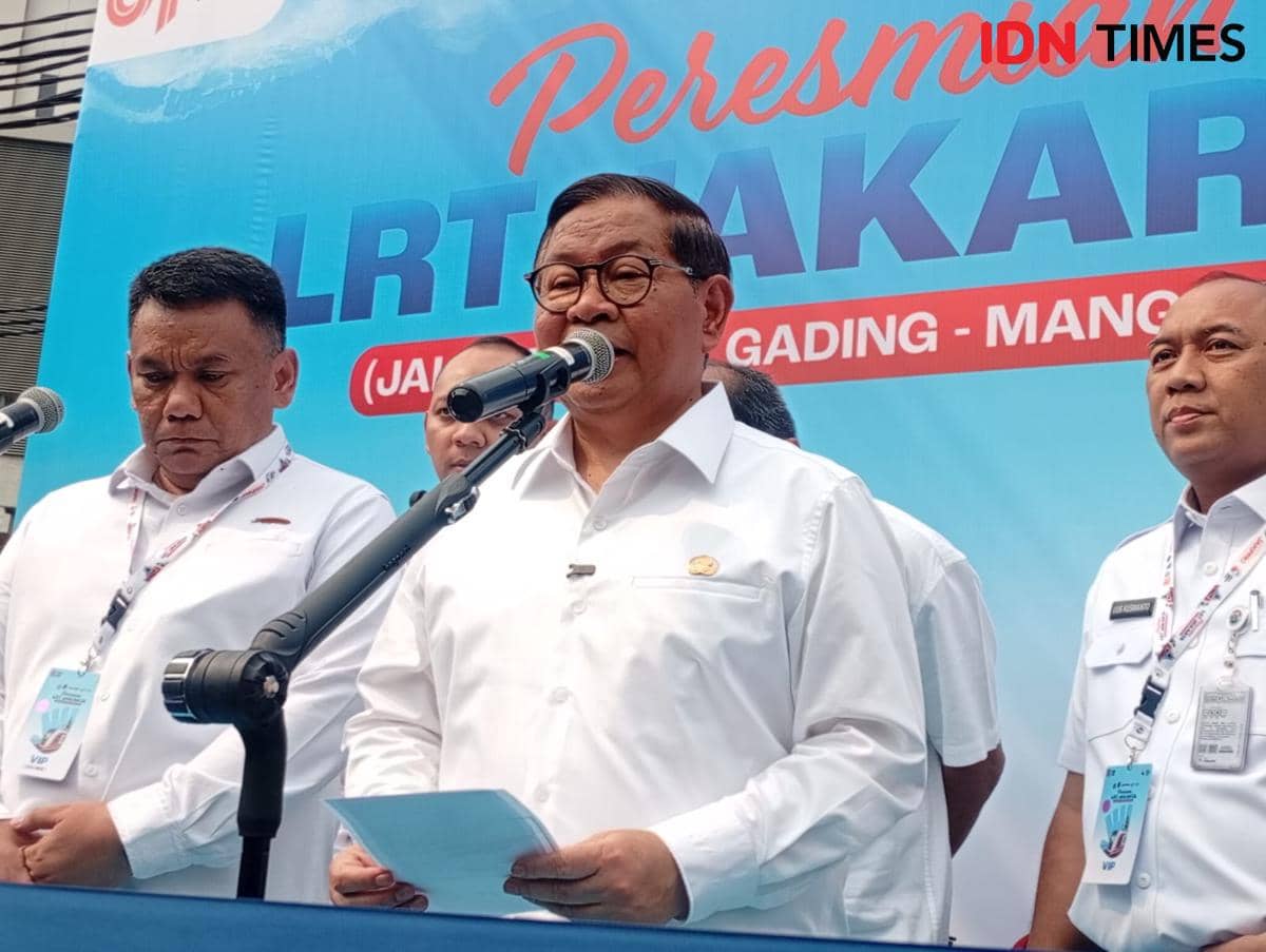 Pramono Ungkap Alasan Minta Danantara Bantu Bangun LRT Jakarta-Whoosh
