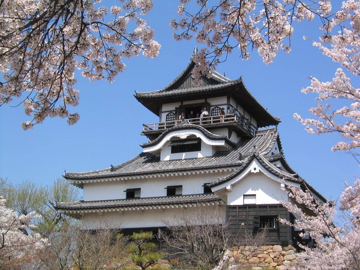 potret Inuyama Castle