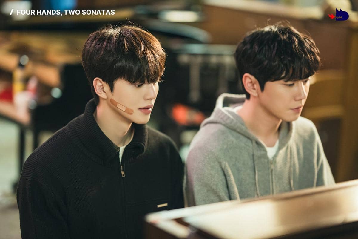 Song Kang dan Lee Jun Young di Four Hands, Two Sonatas