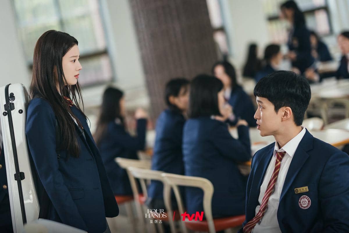 Jang Gyu Ri dan Lee Sang Jun di Four Hands, Two Sonatas