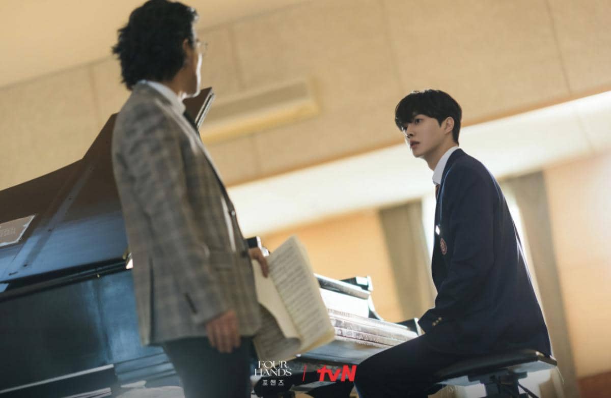 Song Hoon dan Song Kang di Four Hands, Two Sonatas
