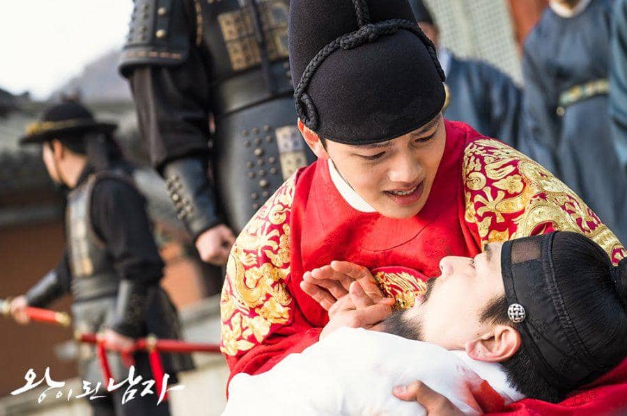 cuplikan drama The Crowned Clown