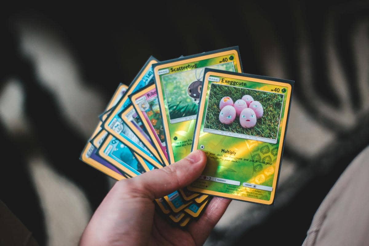 ilustrasi kartu Pokemon