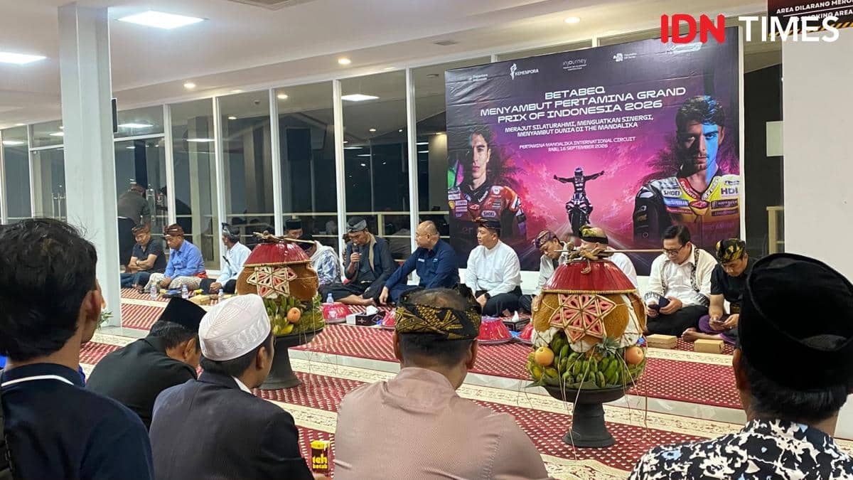 Minta Restu Alam, Ritual "Betabeq" Dilakukan Jelang MotoGP Mandalika 2026