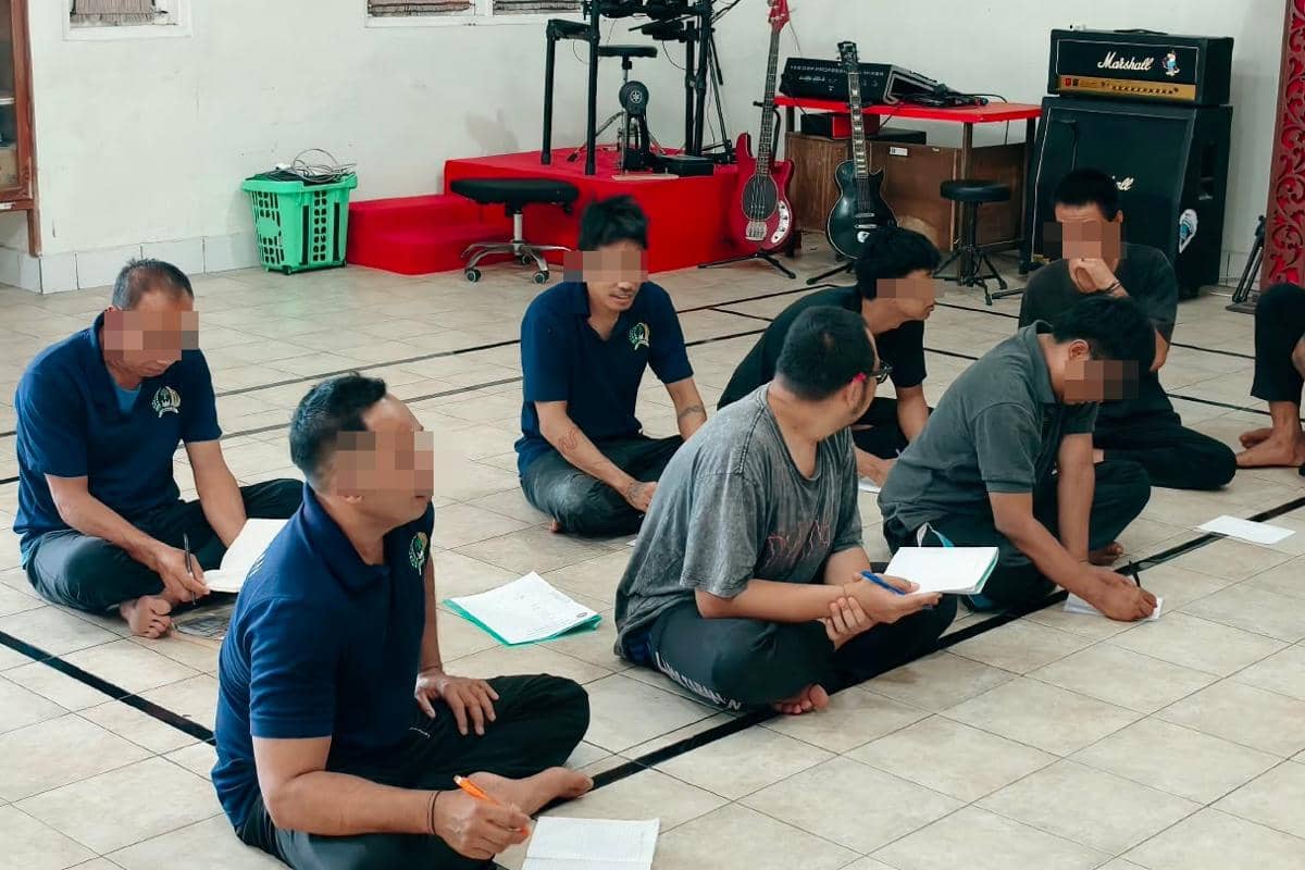 Warga binaan Lapas Tabanan Belajar Bahasa Inggris (Dok.IDNTimes/Lapas Tabanan)