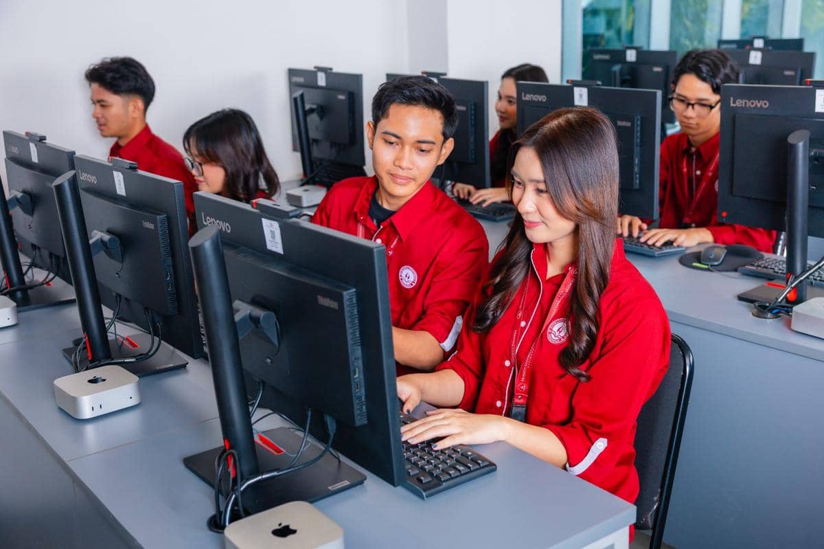 Lab iOS Horizon University.jpg