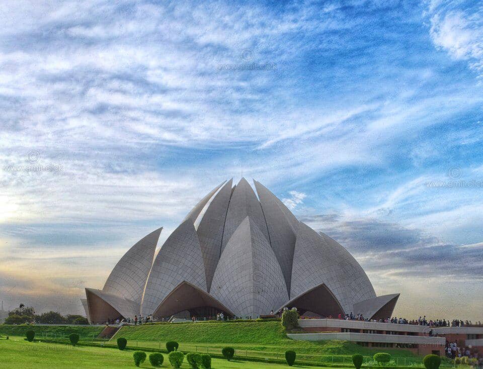 Lotus Temple di India