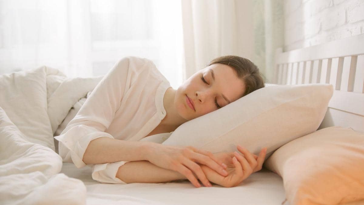 Kenapa Orang Rela Bayar Mahal Cuma Buat Sleep Tourism?