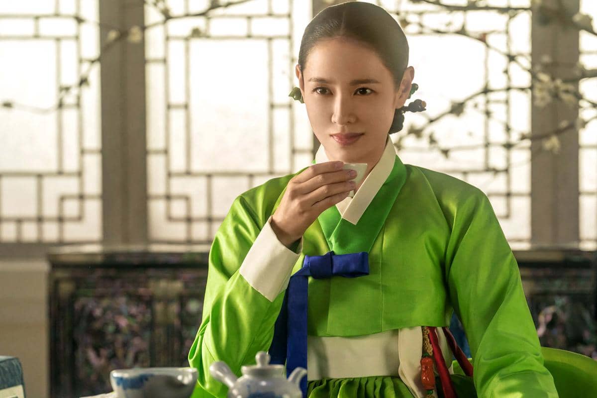 7 Drakor Kerajaan Genre Melodrama, Terbaru The Scandal