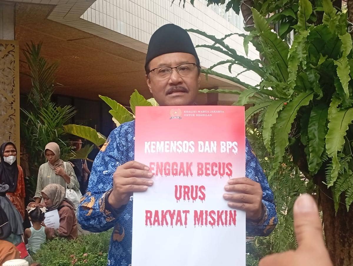 Mensos Terima 2.500 Data Bermasalah, Warga Miskin Naik Desil 10