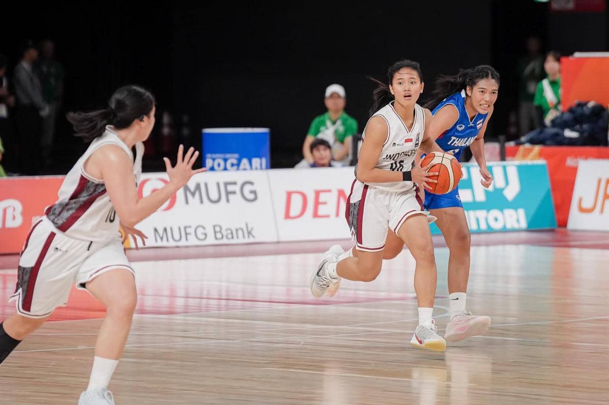 Timnas Basket 5x5 Putri Indonesia mengalahkan Thailand di fase penyisihan Grup A Asian Games 2026 (dok.Foto: Yoga Prakasita/PERBASI)