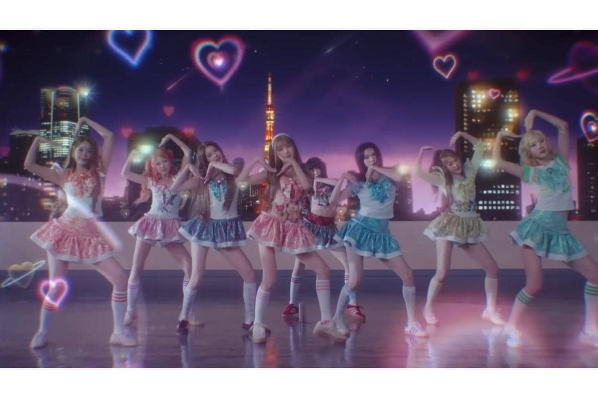cuplikan MV "ICONIC HEART" milik Hearts2Hearts