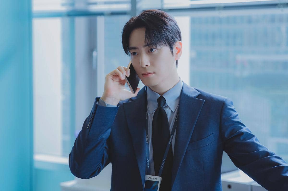 Lee Jun Hyuk di The Ordinary Jackpot