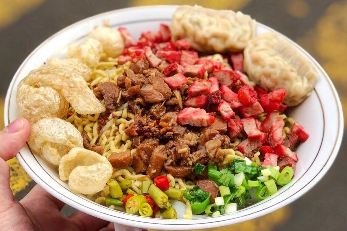 menu makanan di Bakmie Medan Kebon Jahe