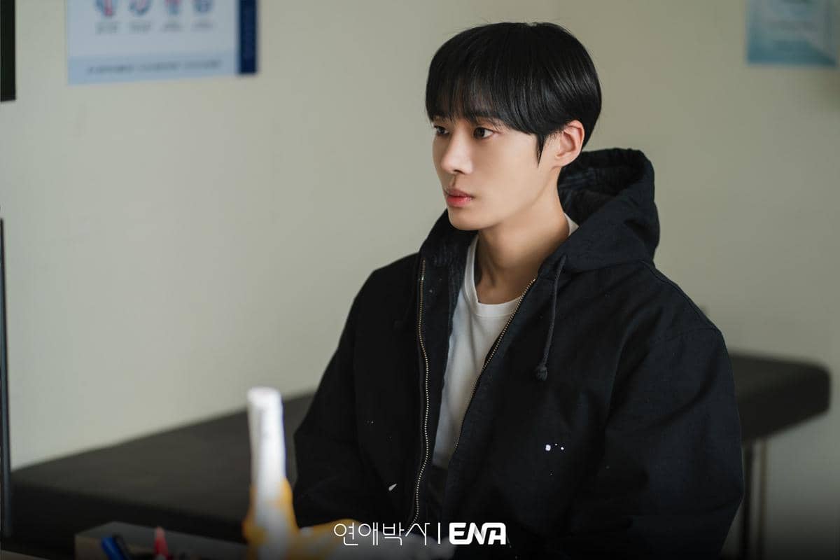 Potongan adegan drama Korea Between Steps produksi ENA, menampilkan salah satu momen dalam serial tersebut.