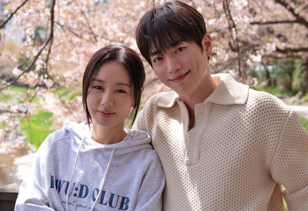 Still cut adegan drama Korea A Love Other Than Yours yang dibagikan melalui akun Instagram KBS Drama.