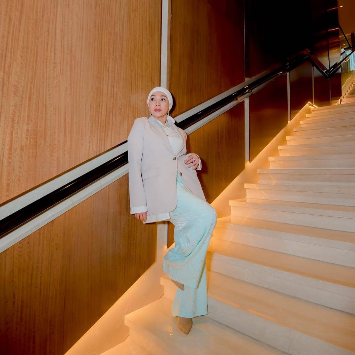 OOTD Dewi Gita