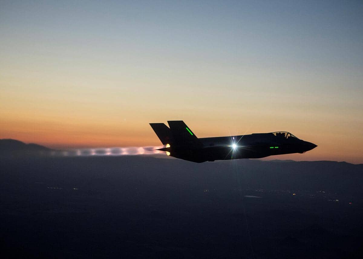 jet tempur F-35