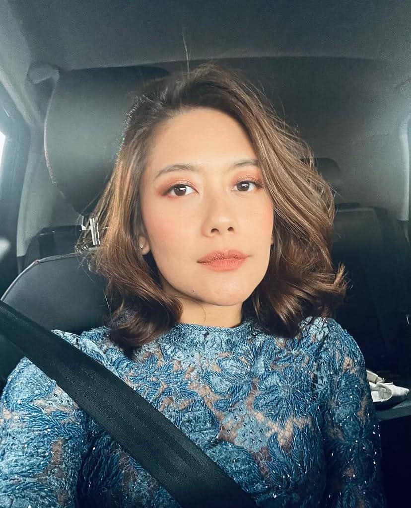 Potret Shinta Rosari dalam unggahan Instagram, menampilkan wajahnya sebagai fokus utama dalam komposisi foto.