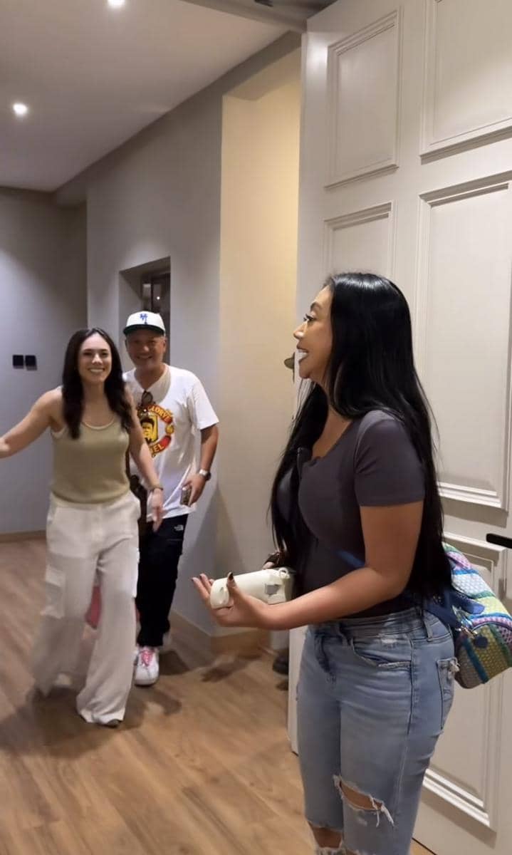 momen Wulan Guritno beri kejutan di acara ultah Ariel NOAH