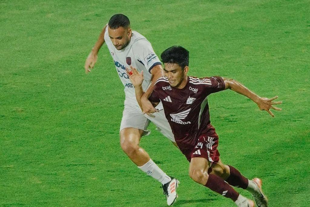 PSM Makassar versus Persita Tangerang di musim 2025/2026.