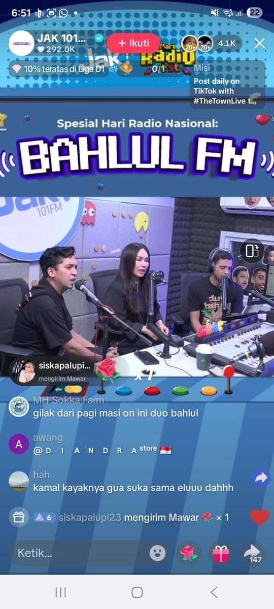 Materi promosi MARI Radio Fest 2026 dengan identitas acara radio dan keterangan dokumentasi dari MARI.