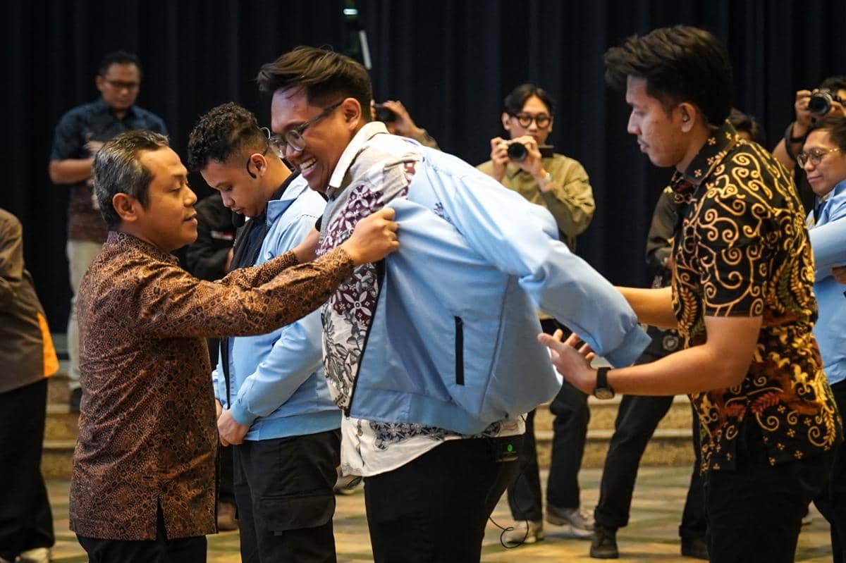 Kemendikdasmen lepas 20 talenta vokasi Indonesia  dalam WorldSkills Competition (WSC) ke-48 di Shanghai, Tiongkok. 