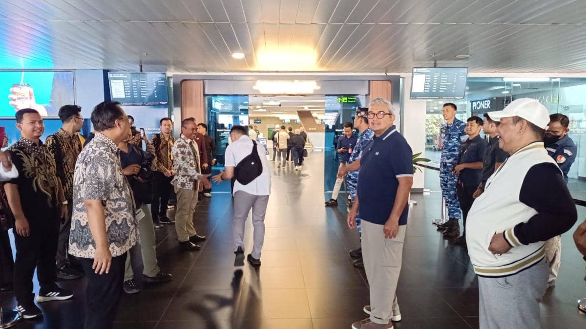Penumpang di Bandara Husein Terus Tumbuh Capai 2.000 Orang per Hari