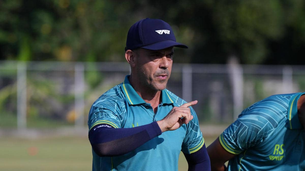 Pelatih kepala Java United FC, Fabio Lefundes. (dok. JUFC)