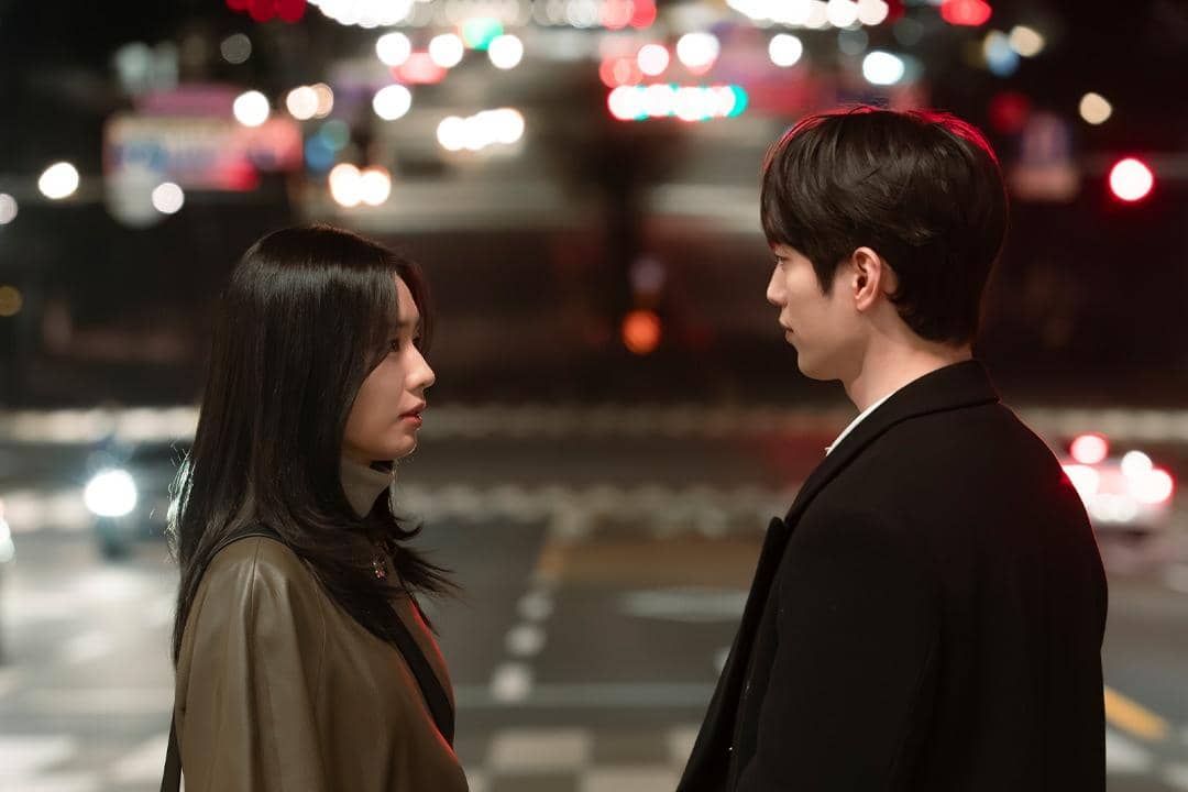 Cuplikan drama A Love Other Than Yours dari akun Instagram KBS Drama, menampilkan salah satu adegan serial.