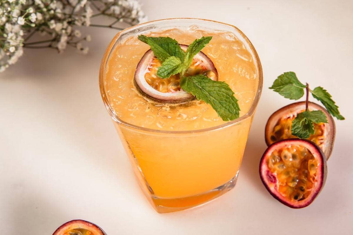 Tips Bikin Es Sirup Markisa Asam Segar dengan Sensasi Soda