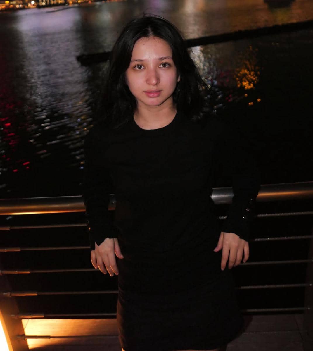 Potret Nevy Tania, yang kini dikenal sebagai istri Harry Vaughan, dalam unggahan di akun Instagram pribadinya.