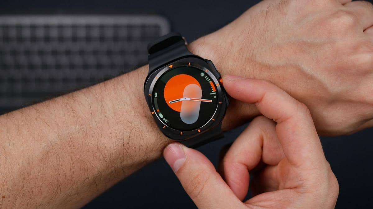 5 Hal yang Samsung Galaxy Watch Bisa Lakukan Tanpa Bantuan HP