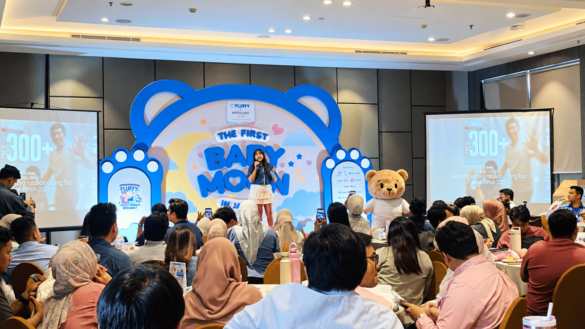 Fluffy The First Baby Moon: Bekal Pengasuhan Bagi Calon Orang Tua