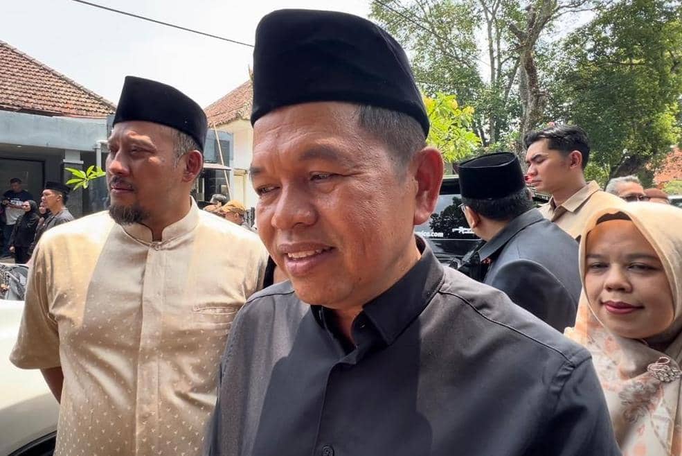 Danny Setiawan Wafat, KDM Kenang Jasanya Bangun Sekolah Sunda