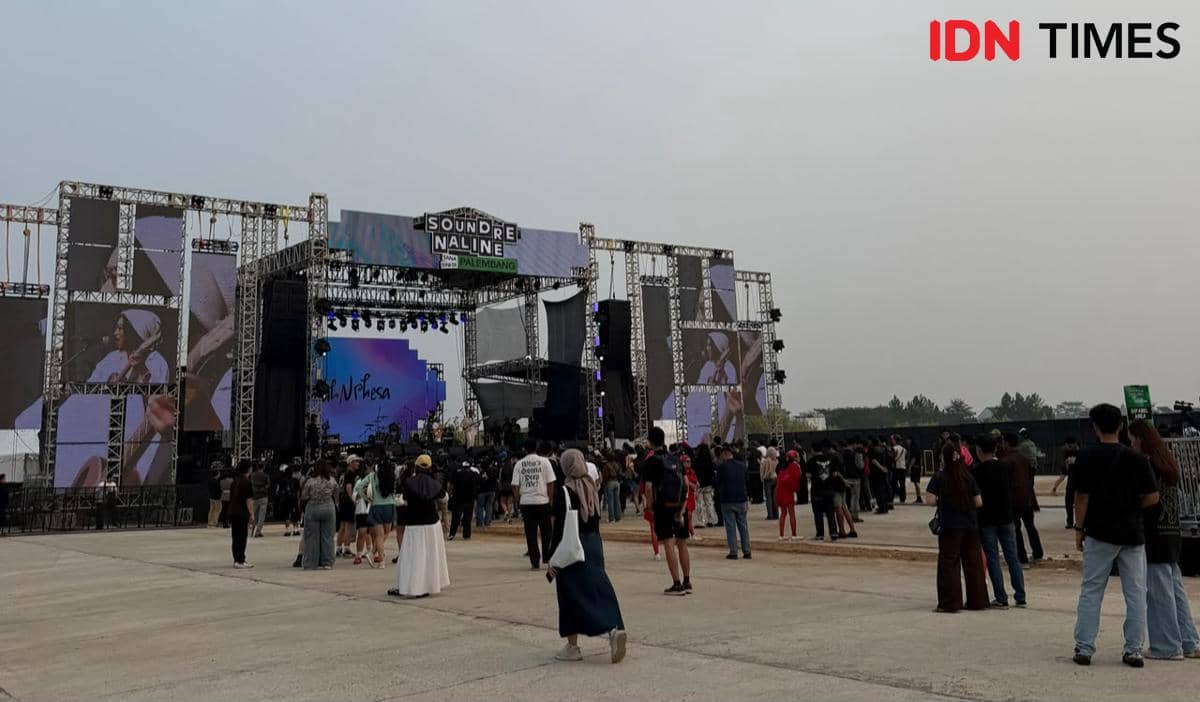 Suasana konser Soundrenaline “Sana Sini di Palembang” pada acara musik yang digelar di Kota Palembang.