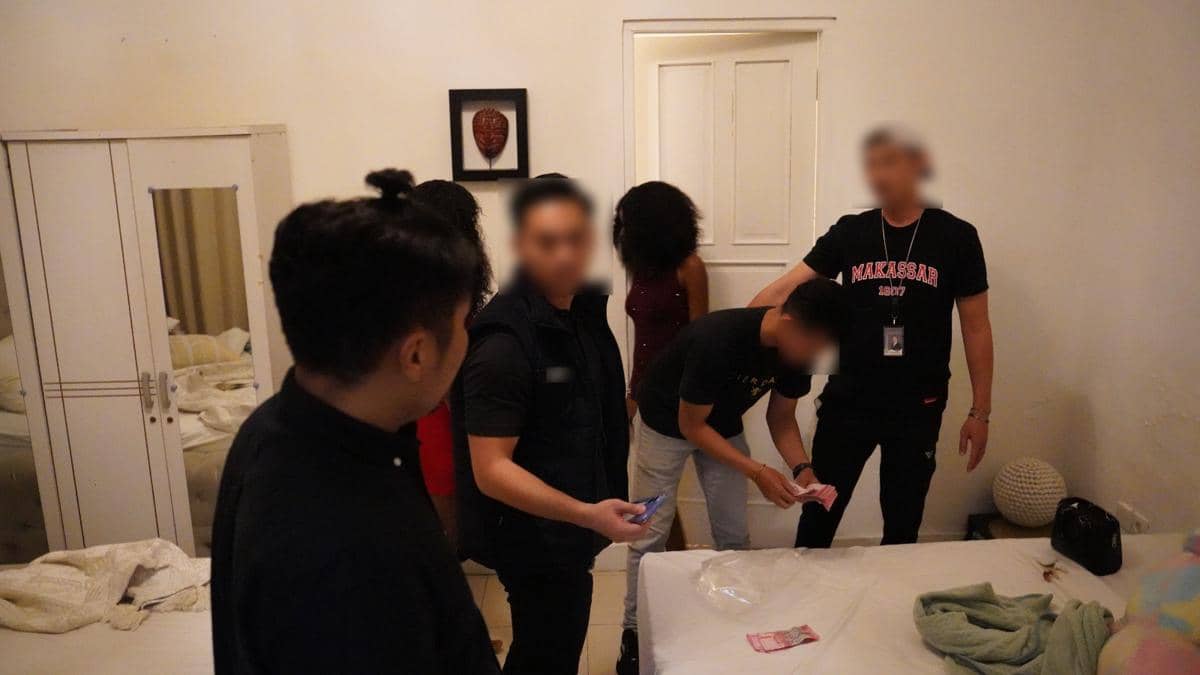Imigrasi Tangkap 13 WNA Diduga Terlibat Prostitusi di Bali