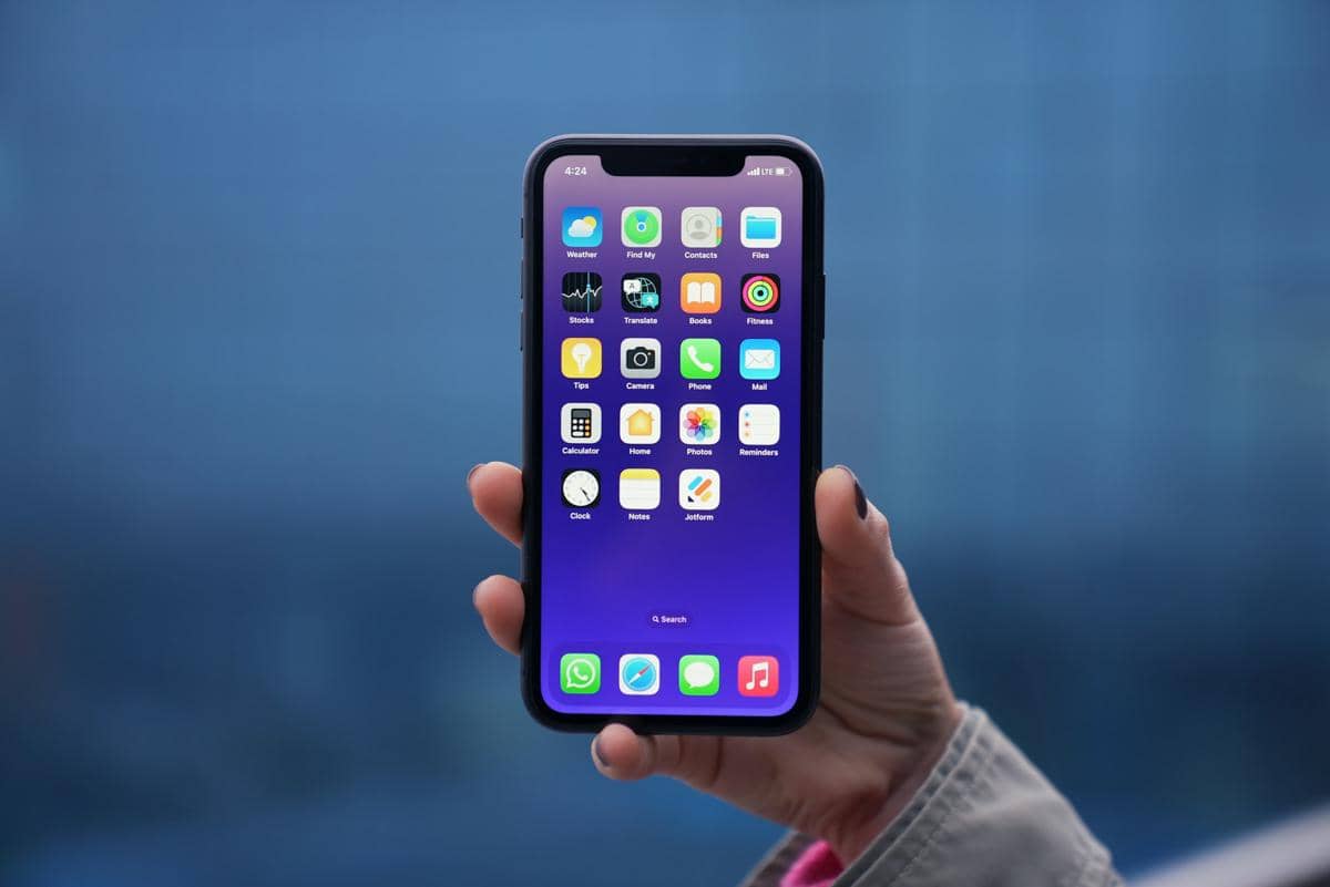 iPhone 11