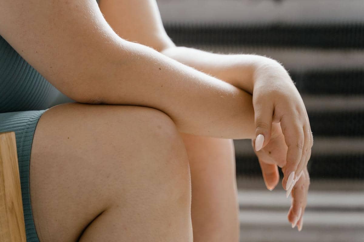 menggoyangkan kaki karena gelisah