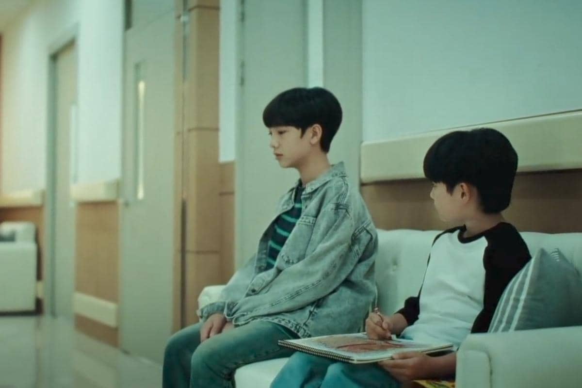still cuts drama Flex X Cop 2
