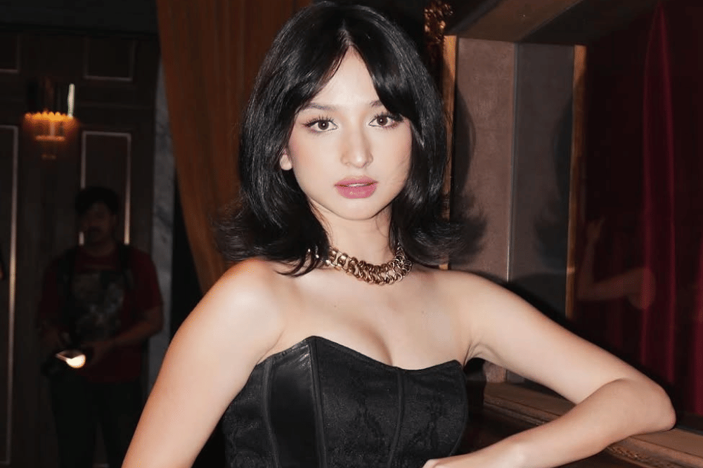 Siapa Nevy Tania, Istri Harry Vaughan?