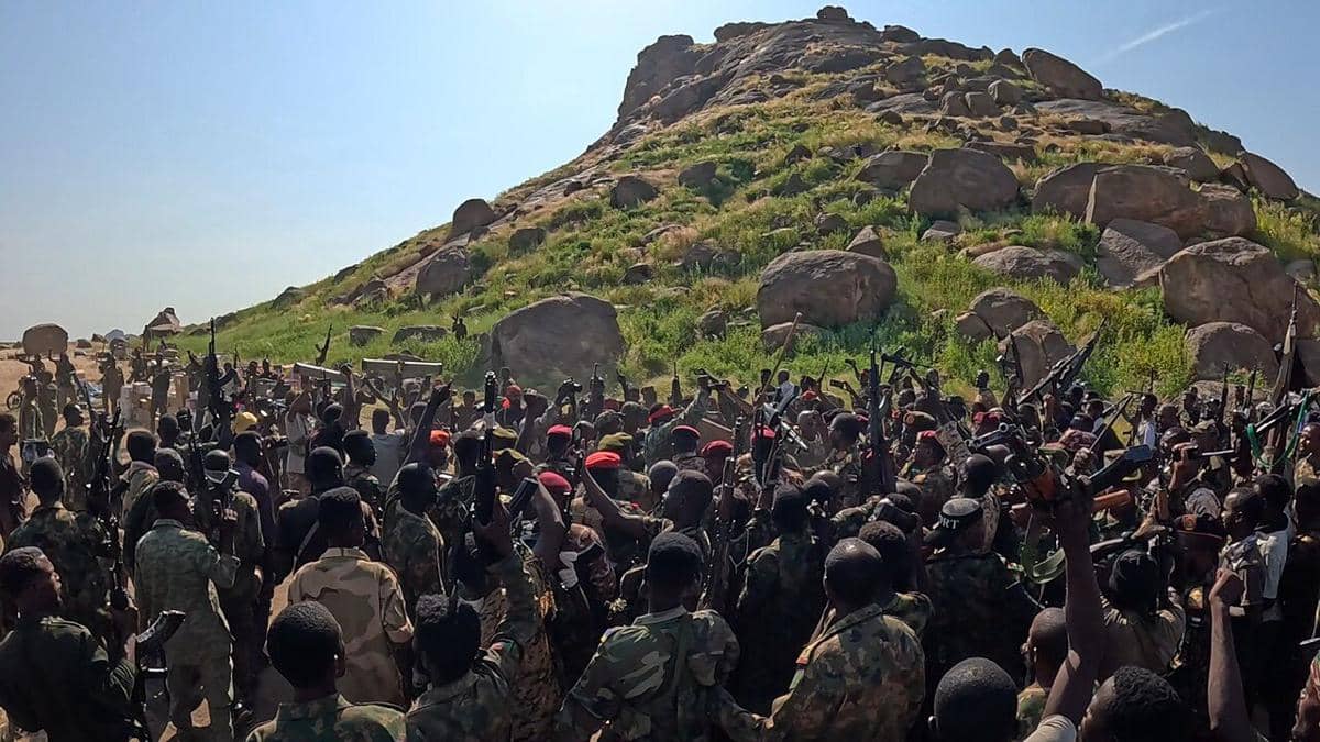 Prajurit angkatan bersenjata Sudan