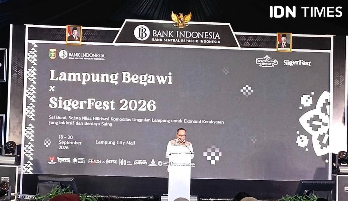 Kepala Perwakilan Bank Indonesia Provinsi Lampung, Bimo Epyanto saat opening ceremony Lampung Begawi x SigerFest 2026 di Lampung City Mal, Jumat (18/9/2026). (IDN Times/Martin L Tobing).