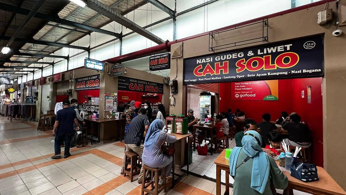Potret Nasi Gudeg dan Liwet Cah Solo