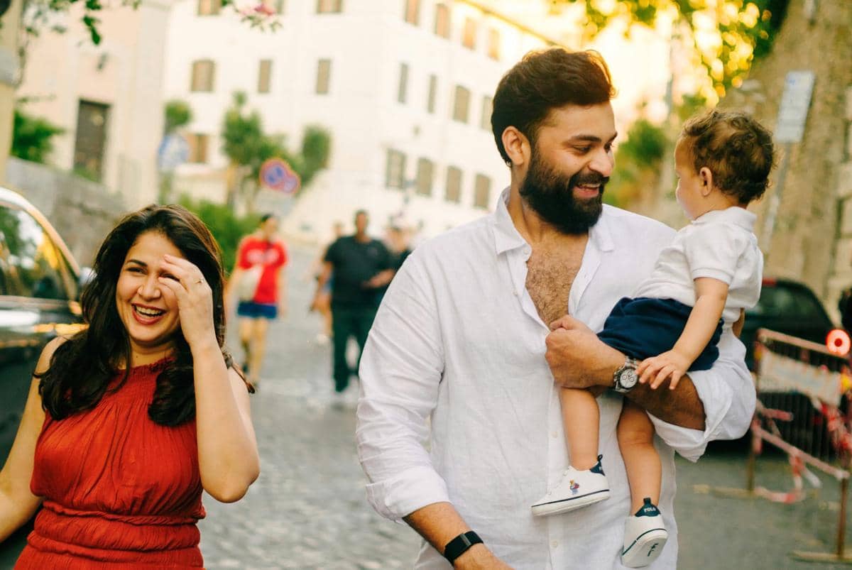 Varun Tej Ajak Anak Istri Liburan di Italia, Family Time!