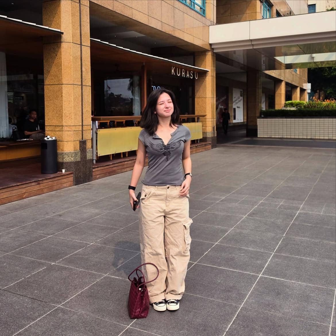inspirasi OOTD ala Nevy Tania