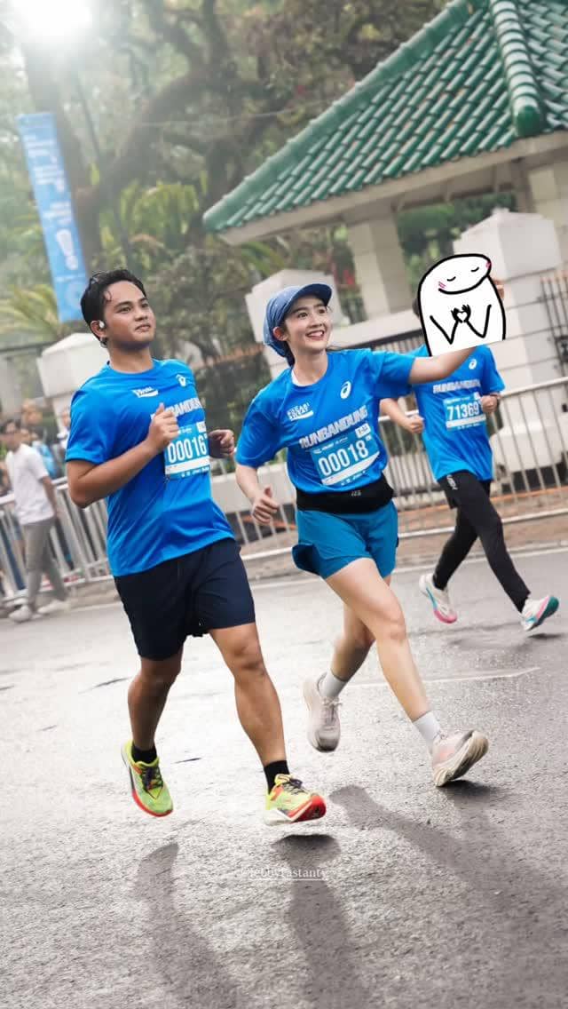 Artis Febby Rastanty menghadiri acara Pocari Sweat Run Bandung 2026, seperti dibagikan melalui Instagram.